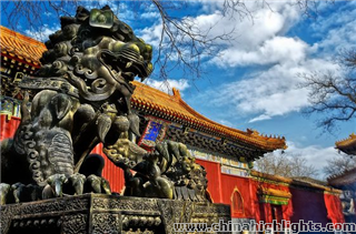 Lama Temple